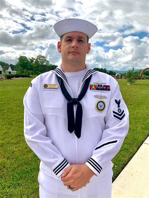 ‘Bend in the curve’: Navy recruiting efforts see significant results .